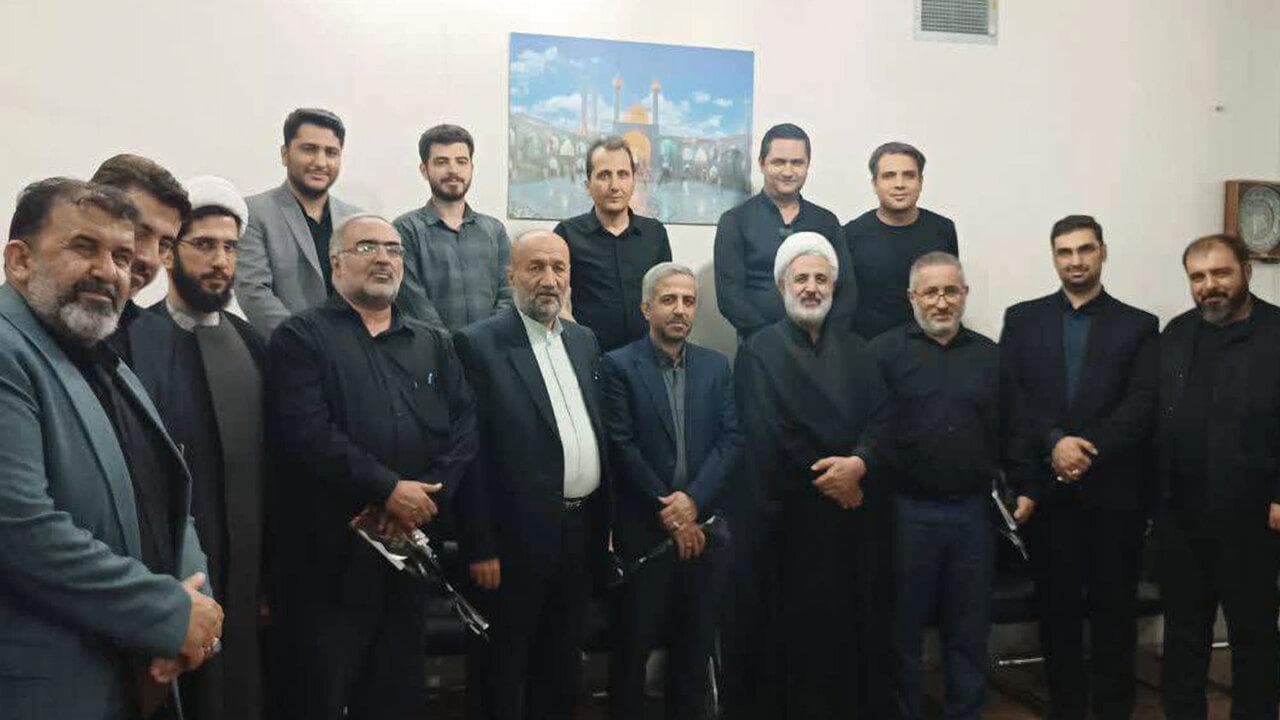 حجت‌الاسلام والمسلمین مجتبی ذوالنوری با اهالی رسانه دیدار کرد