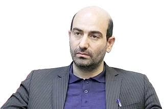 پیگیری ابوترابی برای رفع مشکلات فعالین اقتصادی و صنعتگران نجف آباد در جهت رونق تولید