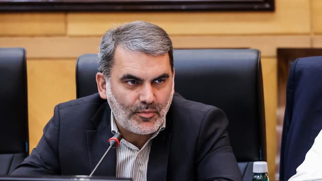 با پیگیری‌های زنگنه؛ مصوبات سفر معاون بنیاد مسکن کشور محقق شد