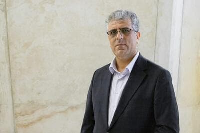 دیدار «امید کریمیان» با وزیر فرهنگ و ارشاد اسلامی/نشست هماهنگی برگزاری هجدهمین جشنواره بین‌المللی تئاتر خیابانی مریوان با حضور امید کریمیان برگزار شد