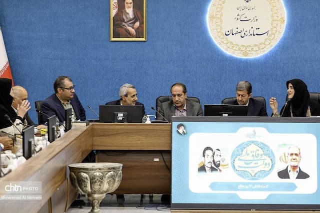 جایگاه صنایع‌دستی استان اصفهان در مسیر درست قرار گرفته است/اقدامات گذشته در این حوزه متناسب با نیاز این استان نبود