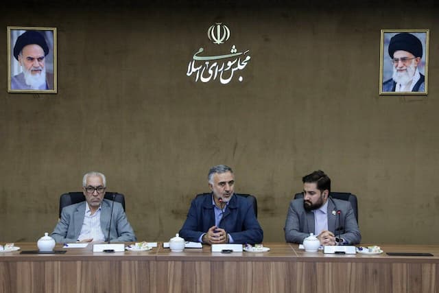 نشست کمیته تشکل‌ها و مشارکت‌های اجتماعی با سازمان‌های مردم نهاد حقوق بشری