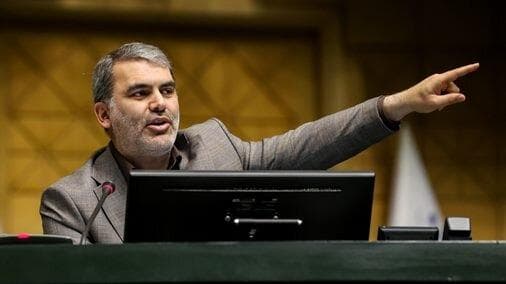 در اقتصاد کلان اتفاق خاصی رخ نداده است که ما شاهد افزایش قیمت طلا و دلار هستیم