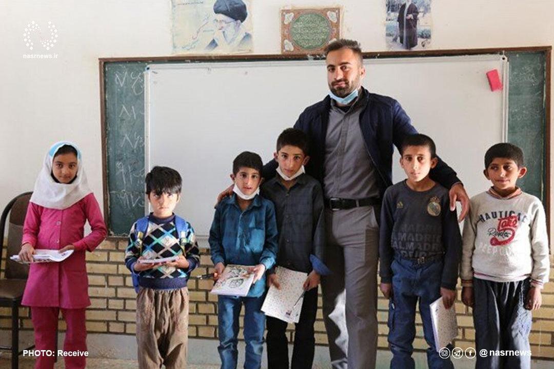 راه حل شهید سردار سلامی برای حل مشکل سرباز معلمان چه بود؟