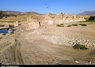 سایه بلند خشک‌سالی بر لرستان/ بحران تشنگی در 620 روستا/ دیار آبشارها خشکید