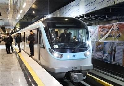 خبر خوش وزیر رفاه؛ راه‌اندازی قطار سنندج-مشهد تا پایان شهریورماه