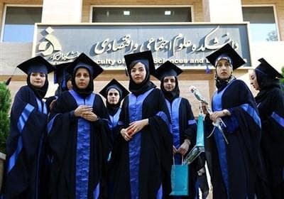نگاهی تحلیلی به طرح وزیر علوم برای کاهش دوره کارشناسی/ آیا 3 سال کافی‌ است؟