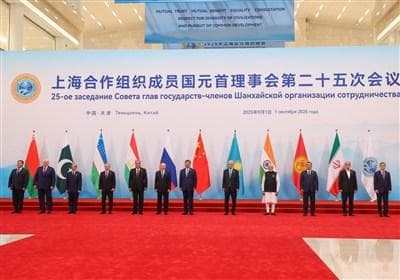 حضور پزشکیان در عکس یادگاری سران شانگهای در تیانجین چین