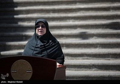 مهاجرانی: ساعت کاری ادارات تا پایان شهریور از 6 صبح تا 13 است