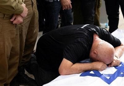 معاریو: با توقف جنگ غزه از مرگ 100 نظامی اسرائیلی جلوگیری کنید