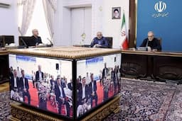 بهره‌برداری و آغاز عملیات اجرایی ۴۲۵ مگاوات نیروگاه خورشیدی کشور