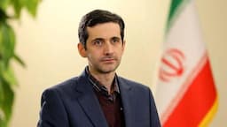 پاسخ فرزند پزشکیان به جلیلی درباره مذاکرات: عینک دودی به چشم زده‌اید