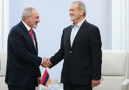 دیدار خصوصی پزشکیان و نخست وزیر ارمنستان