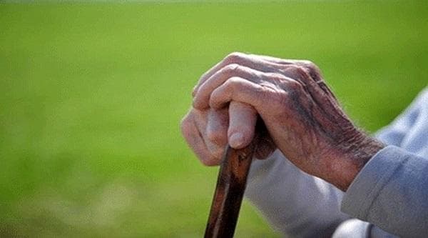تغییراتی که به طور طبیعی با بالا رفتن سن در شما رخ می‌دهد