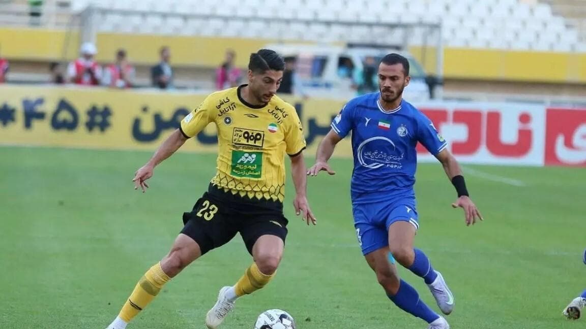 ابوالفضل جلالی با چه مجوزی در استقلال می‌ماند؟ / بازیکن استقلال کفیل شد! 