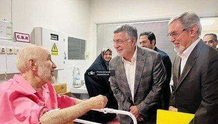 عیادت وزیر بهداشت از سید محمد خاتمی