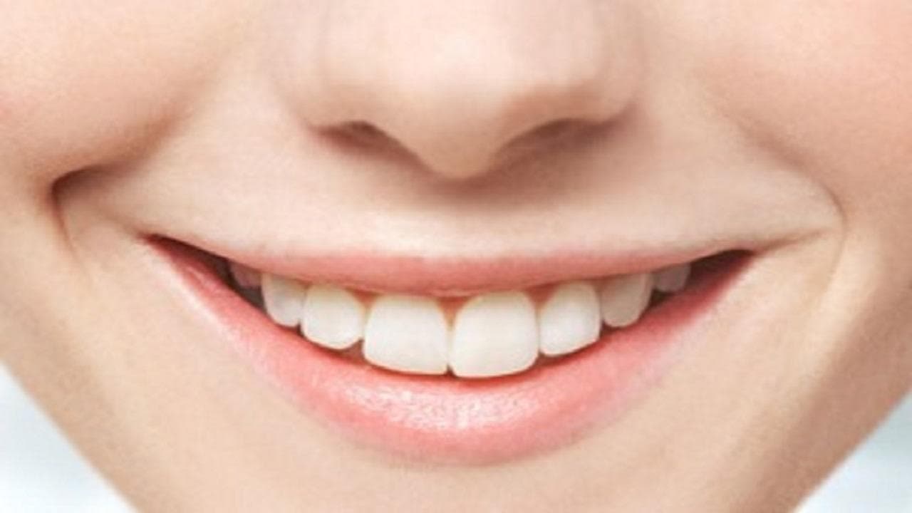 آدامس بدون قند، نوشدارویی برای بوی ناخوشایند دهان؟