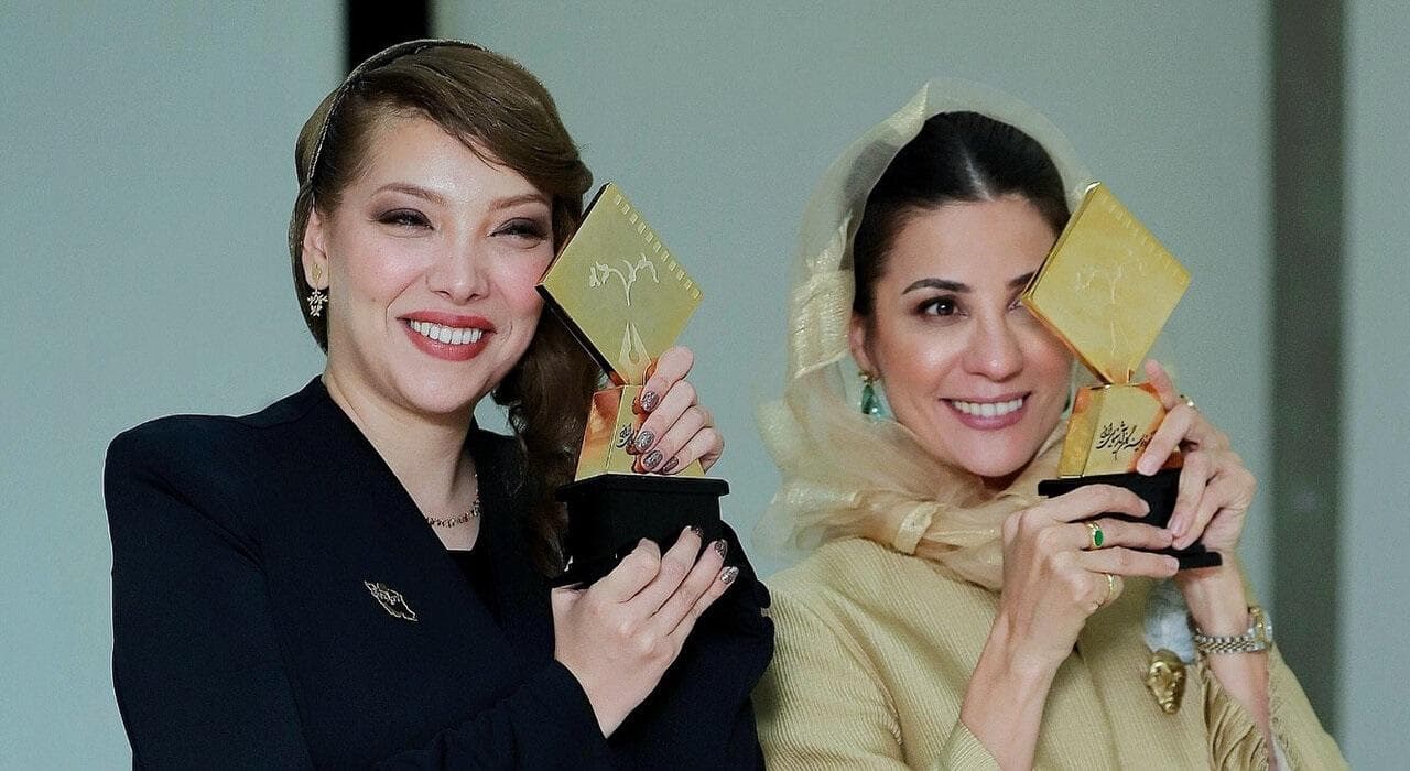 در مراسم یک جشن سینمایی چه گذشت؟ | بازیگرانی که تقدیر شدند