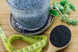 خطرات مصرف بیش از اندازه دانه چیا را بشناسید