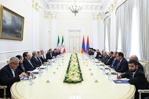 امضای ۱۰ سند همکاری میان ایران و ارمنستان
