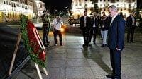 ادای احترام پزشکیان به بنای یادبود سرباز وطن در مینسک