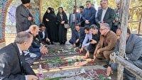 عطر افشانی مزار شهدای گمنام در نقده