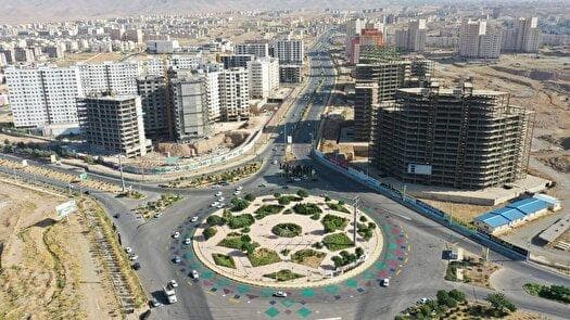 پیگیری احداث مراکز خرید و استقرار دستگاه های دولتی