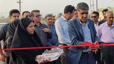 بهره برداری از ۳ طرح عمرانی در حاجی آباد؛ سومین روز هفته دولت