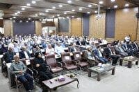 تجلیل از مدیران و کارمندان نمونه در جلسه شورای اداری خوی