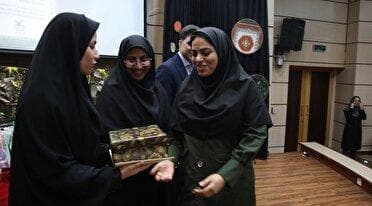 گزاری جشن "آفرین گویی" اعضا و مربیان برگزیده کانون هرمزگان