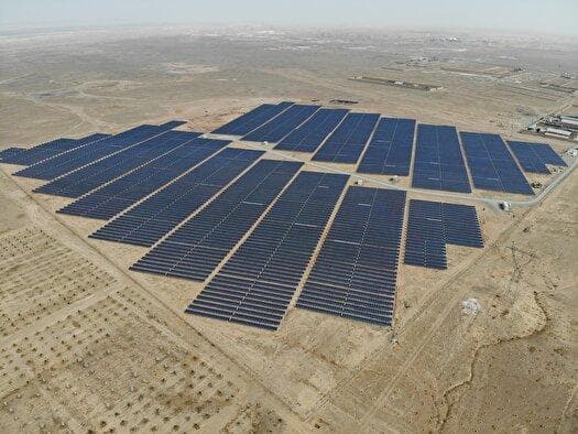 عملیات اجرایی نیروگاه خورشیدی ۵۰۰ مگاواتی آغاز می‌شود