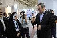 بازدید مشاور رئیس‌جمهور از غرفه منطقه آزاد ماکو در نمایشگاه بین‌المللی حمل‌ونقل و لجستیک