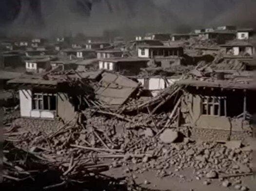 افزایش تلفات زمین لرزه در شرق افغانستان به ۲۶۰ نفر