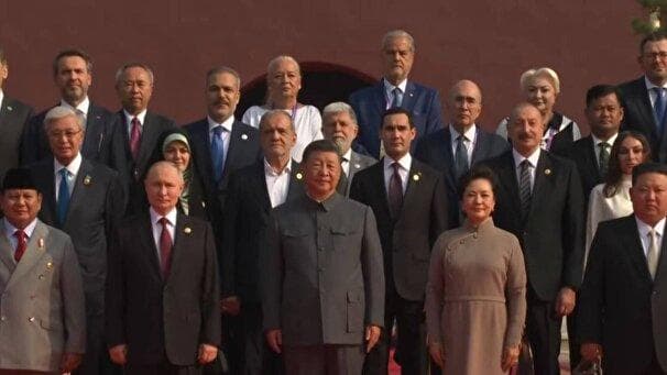 حضور پزشکیان در مراسم جشن هشتادمین سال پایان جنگ جهانی