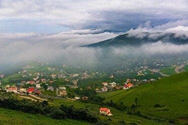 کاهش دما و بارش رگباری از جمعه در مازندران