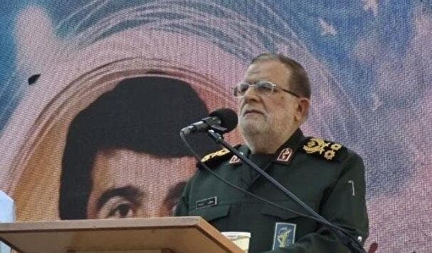 سرلشکر ایزدی: با ترور فرماندهان ارشد نیروی هوافضای سپاه دچار تزلزل نشد