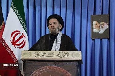 تأکید امام جمعه خرم آباد بر تقویت وحدت و انسجام ملی در جامعه