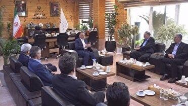 تاکید استاندار بر نوسازی خط تولید و افزایش تولید دخانیات گلستان