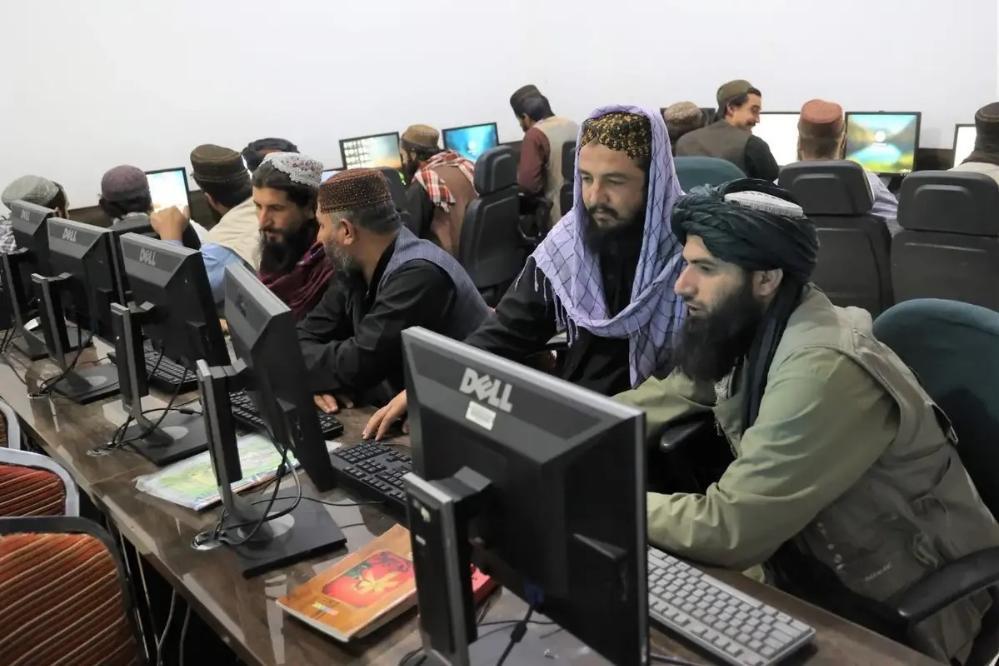 اینترنت فیبر نوری در بلخ قطع شد