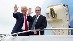 آمریکا و بریتانیا توافق هسته‌ای تاریخی امضا کردند