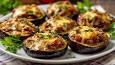 طرز تهیه یک دلمه متفاوت ایتالیایی با بادمجان، سوسیس و پنیر (فیلم)