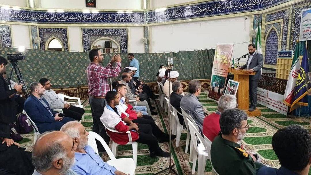 حضور کشوری در رزمایش توزیع ۲۶۰ بسته لوازم‌التحریر در شهرستان سیمرغ/ ارائه پیشنهاداتی در بودجه 1405 برای تقویت حمایت از مددجویان کمیته امداد و بهزیستی