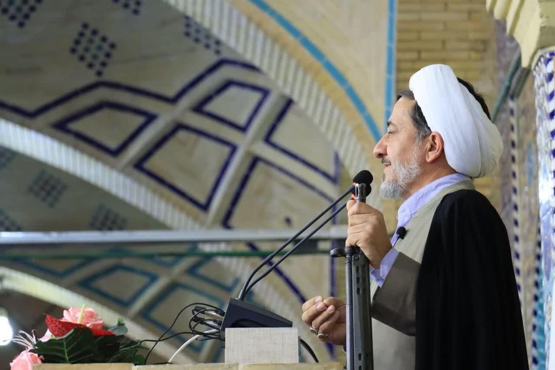 ثمره خون شهدا، دست دشمنان را از کشور ایران قطع کرد
