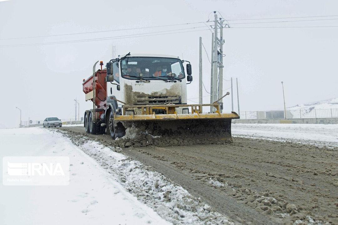 ۱۰۰۰ دستگاه ماشین‌آلات راهداری در کشور نوسازی شد