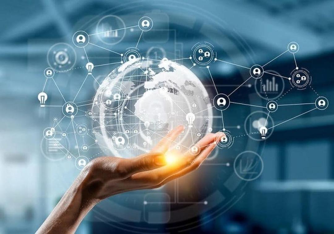 پیوندهای ضعیف، مولد فرصت‌های قوی: لینکدین و بازآرایی زیست‌بوم حرفه‌ای ایران