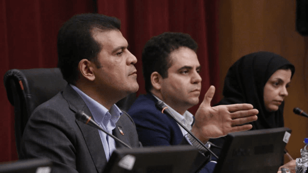 افشین: می‌خواهیم حداقل ۱۰ درصد نخبگان خارج از کشور را برگردانیم