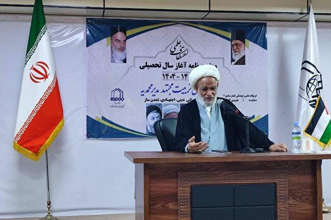 انفصال بین خط مشی گذاری‌های بر مدار دین و طراحی‌های حکمرانی علاج شود/ ضعف بینشی و ارزشی مسئولان؛ مانع شکل‌گیری تمدن نوین اسلامی