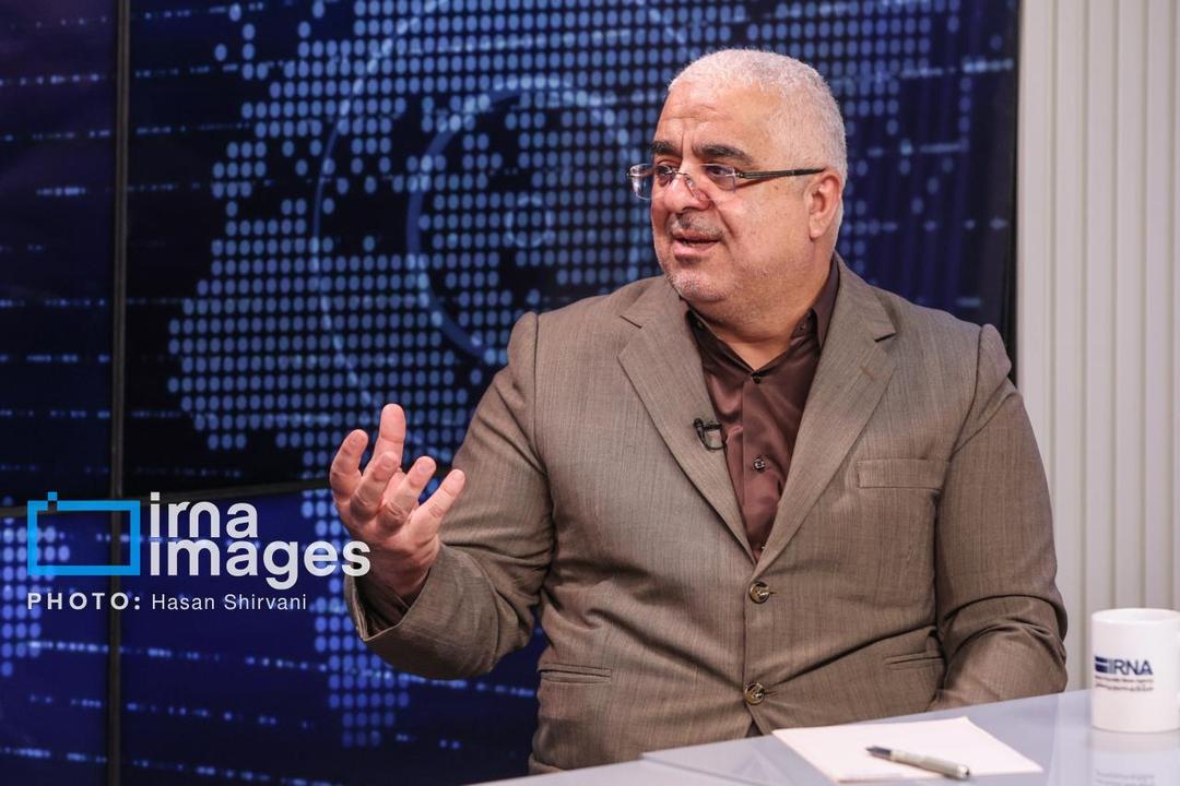 امروز زمان یقه گیری نیست،مردم تحمل دعواهای داخلی را ندارند/ با درک شرایط روز تصمیم بگیریم