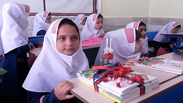 بلاتکلیفی دانش آموزان کلاس اولی متولدین مهرماه برای ثبت نام در مدرسه