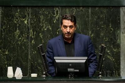 مرحله نخست تجهیزات آموزشی به ارزش ۸.۵ میلیارد تومان به مدارس هشترود، چاراویماق و نظرکهریزی رسید/ شاهسواری: تأمین تجهیزات آموزشی مطالبه جدی مردم بود